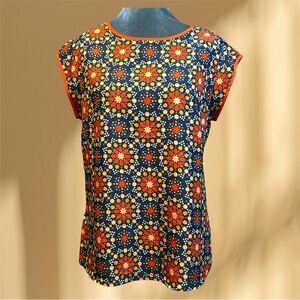 The Limited lightweight silky feel busy print business casual blouse